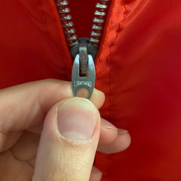 Vintage Vancouver demolition derby patch uniroyal windbreaker  size medium - Picture 5 of 13